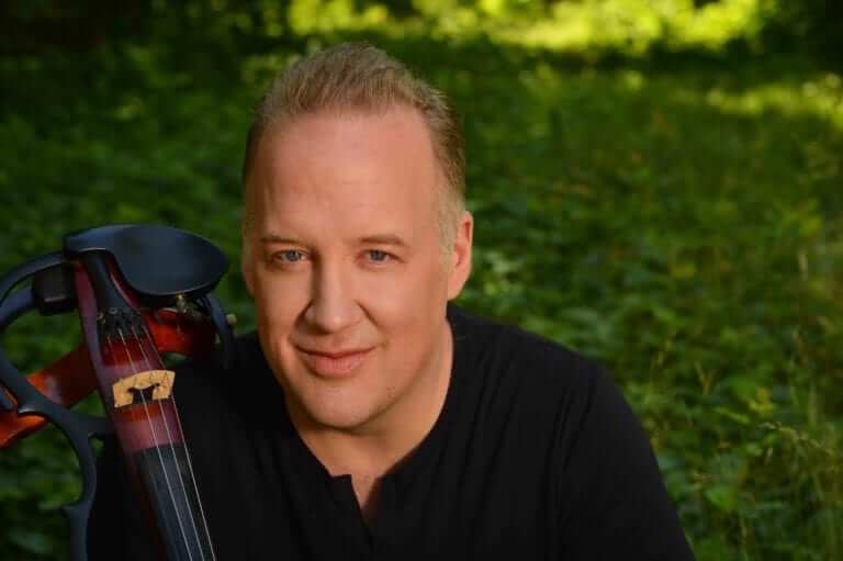 Violinist Christian Howes